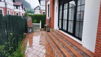 Chalet en venta en Calle Samano, Número 74, Sámano (Castro Urdiales) de 310.000 €